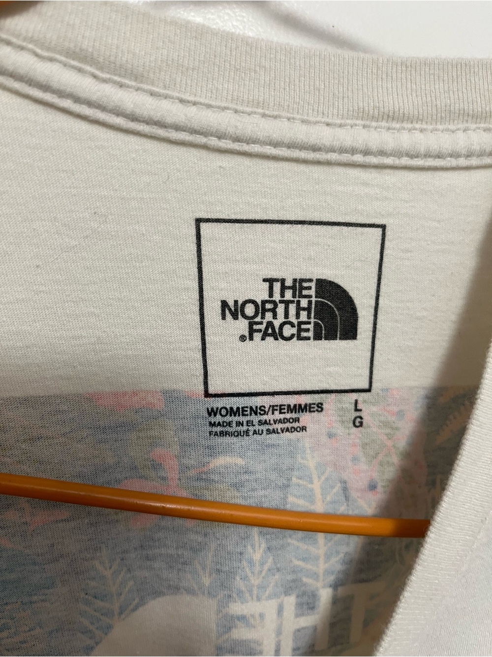 The North Face Women's Off White Tee in size L - Picture 5 of 12